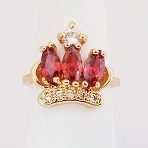 Crown Women's Ring. Size 6. Red.. 14K Gold Plated. New